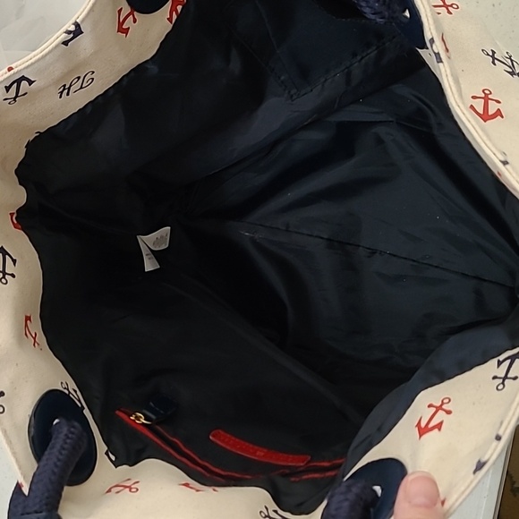 Tommy Hilfiger Cream Tote with Navy & Red Anchor Details - Picture 7 of 16